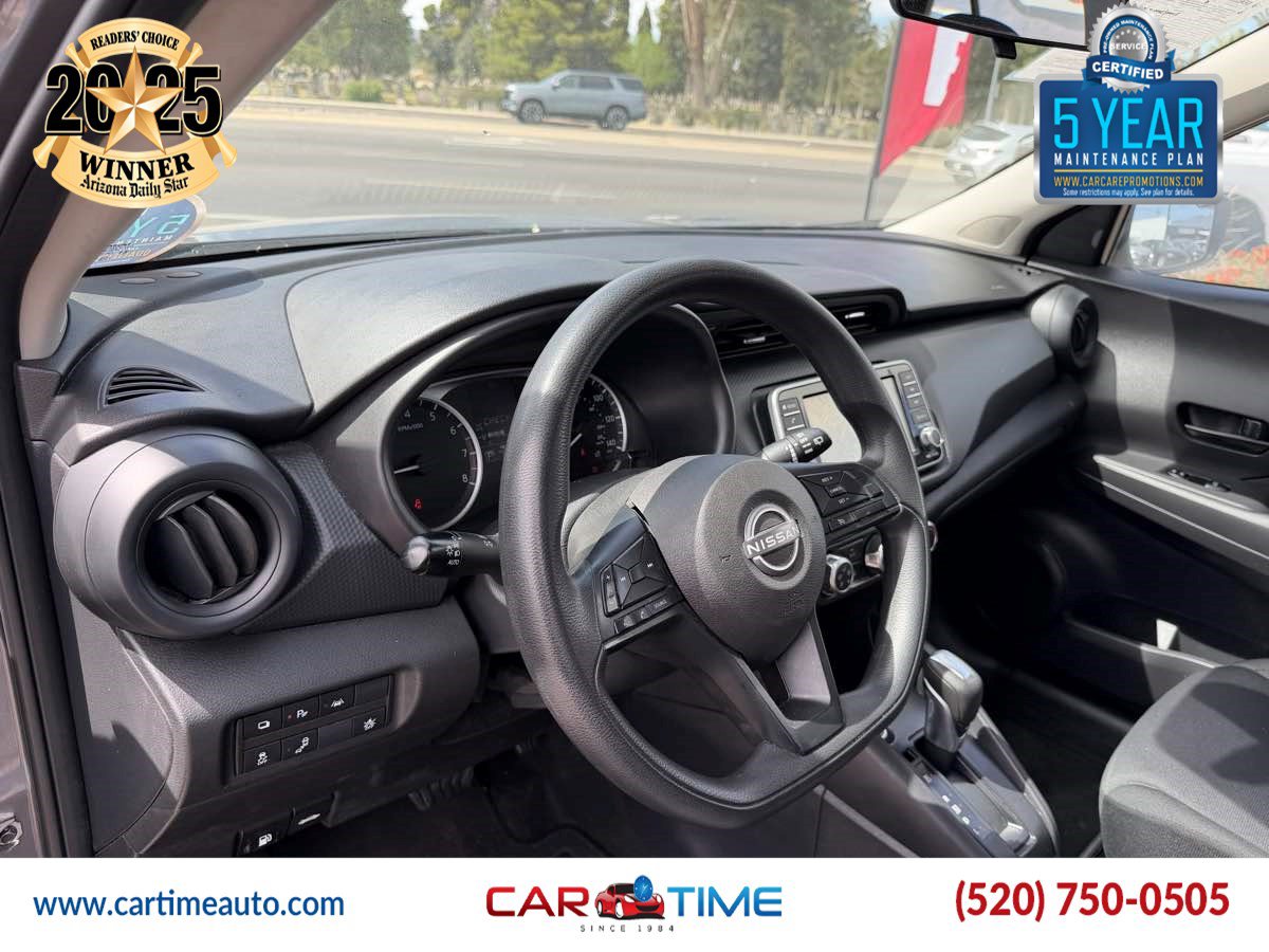 Used 2023 Nissan Kicks S FWD image 9