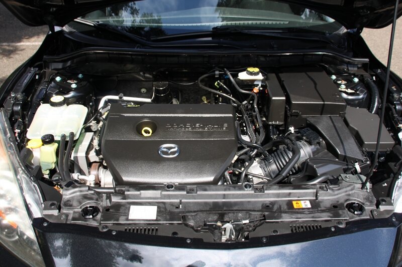 Used 2011 MAZDA MAZDA3 i Sport FWD image 17