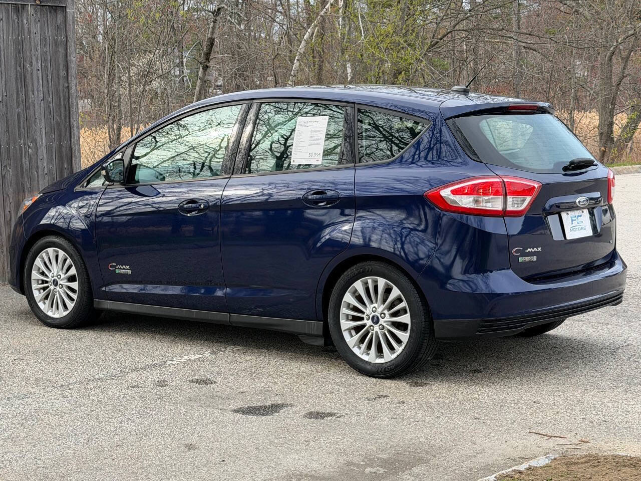 Used 2017 Ford C-MAX Energi SE FWD image 6