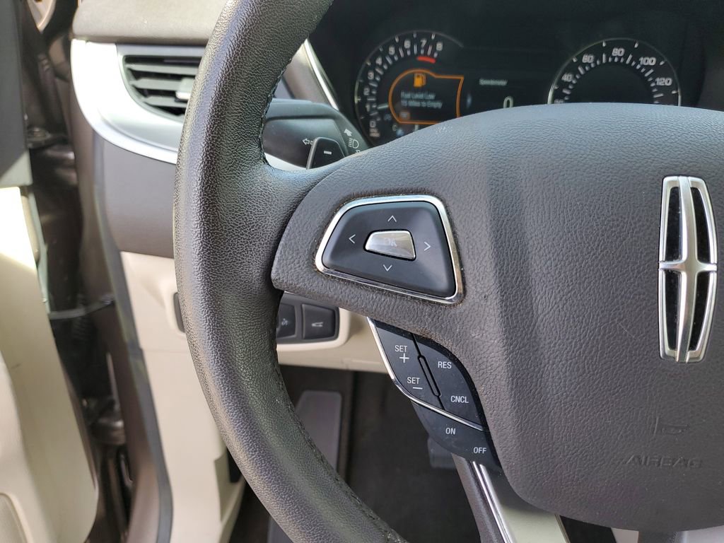 Used 2019 Lincoln MKC Premiere image 23