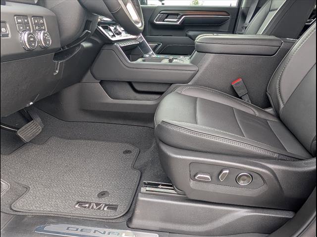 New 2026 GMC Sierra 2500 Denali w/ Denali Reserve Package image 11