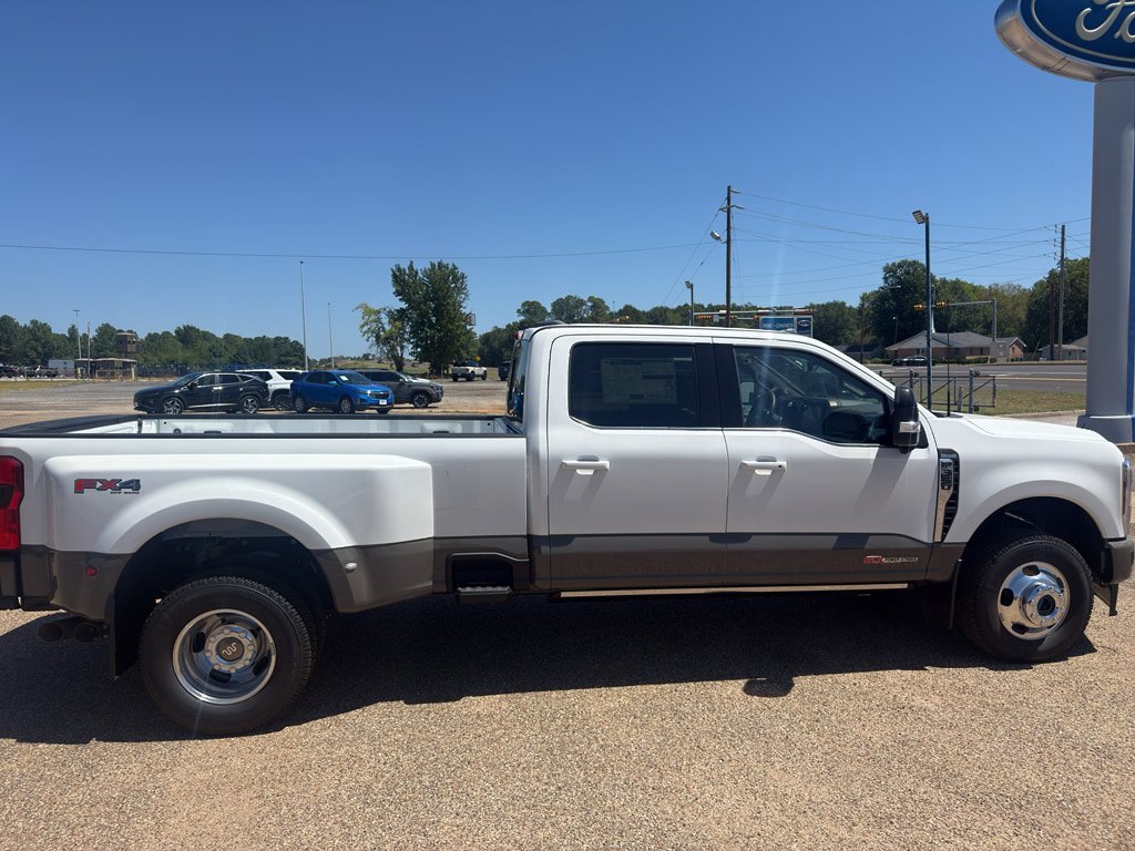 New 2026 Ford F350 King Ranch AWD/4WD image 6
