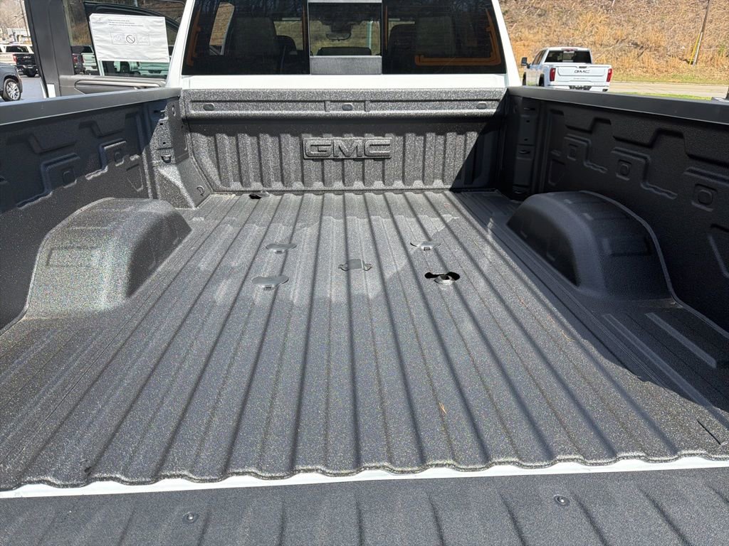 New 2026 GMC Sierra 2500 AT4 w/ AT4 Premium Plus Package image 13