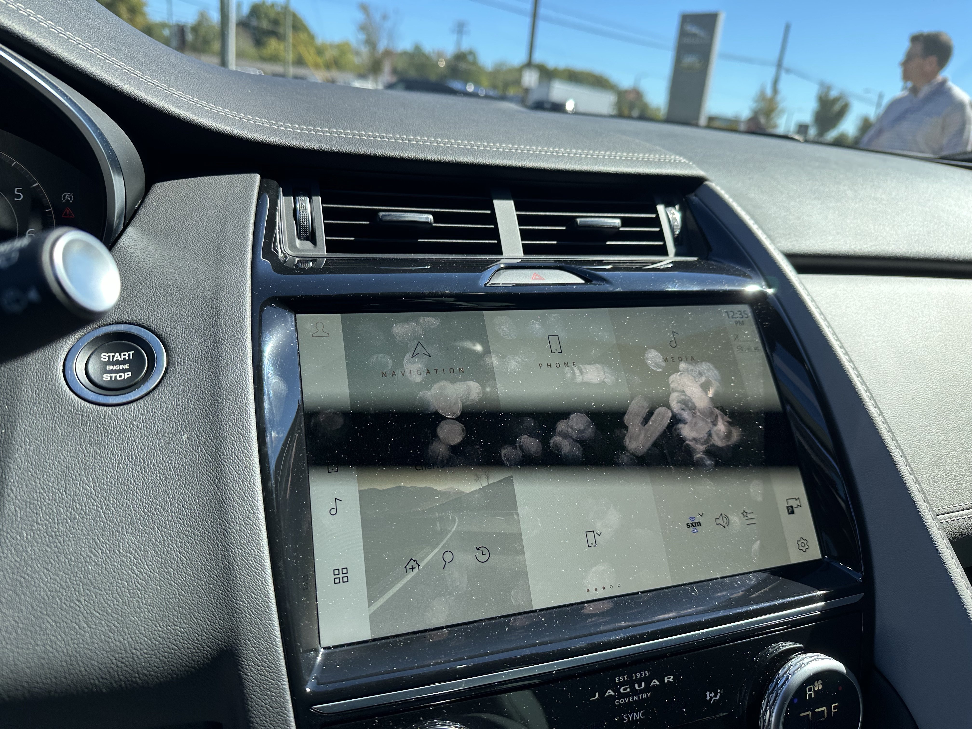 Certified 2024 Jaguar E-PACE R-Dynamic SE AWD/4WD image 26