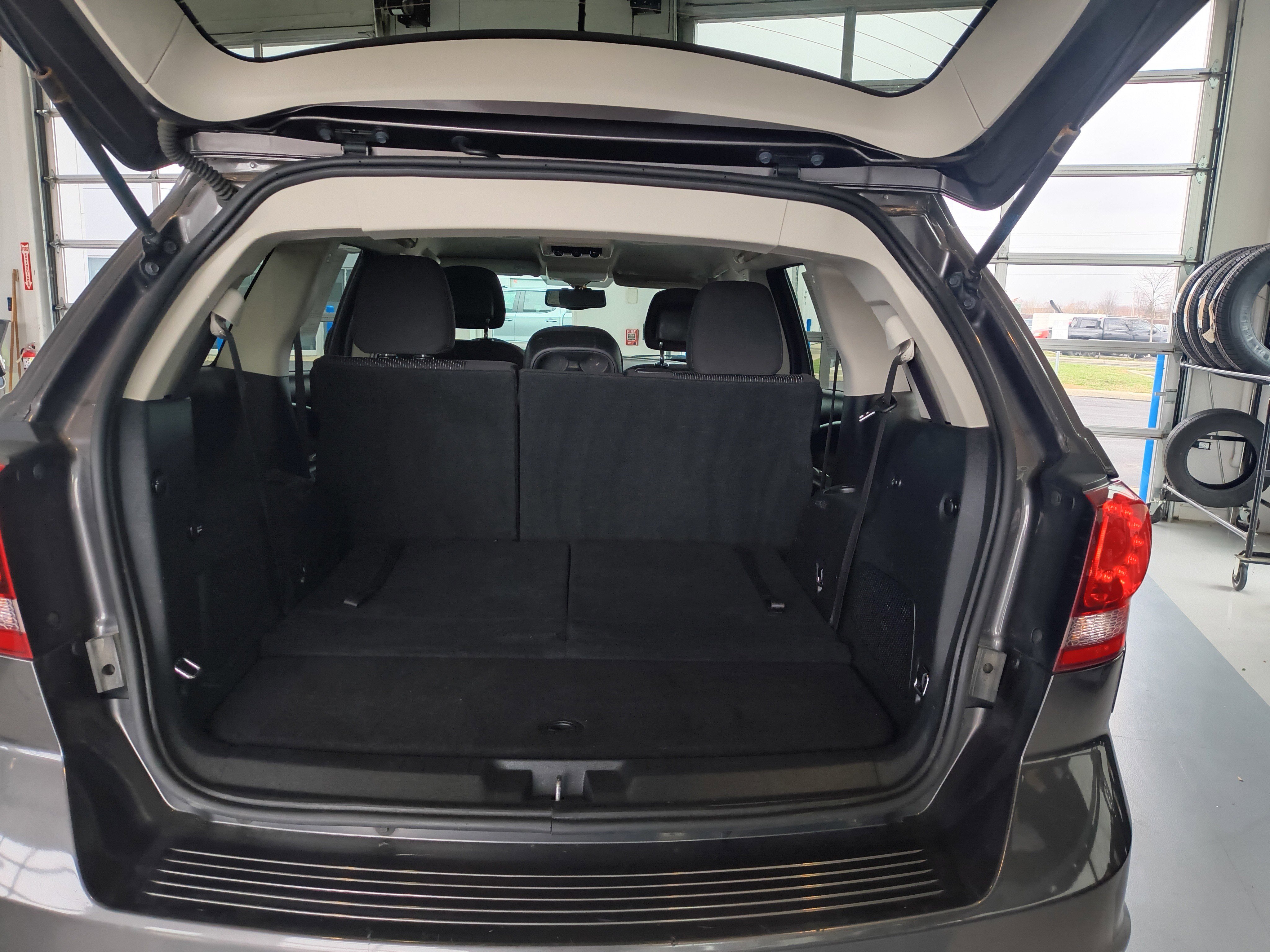 Used 2017 Dodge Journey Crossroad image 8