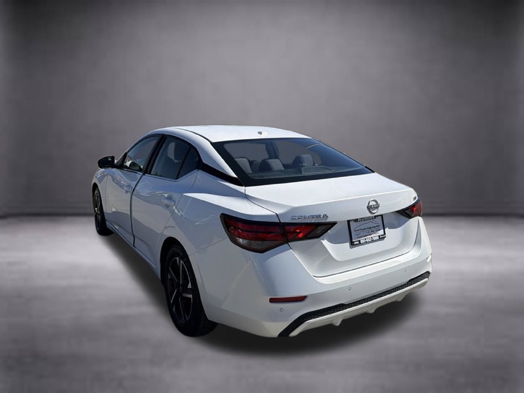 Used 2024 Nissan Sentra SV FWD image 8