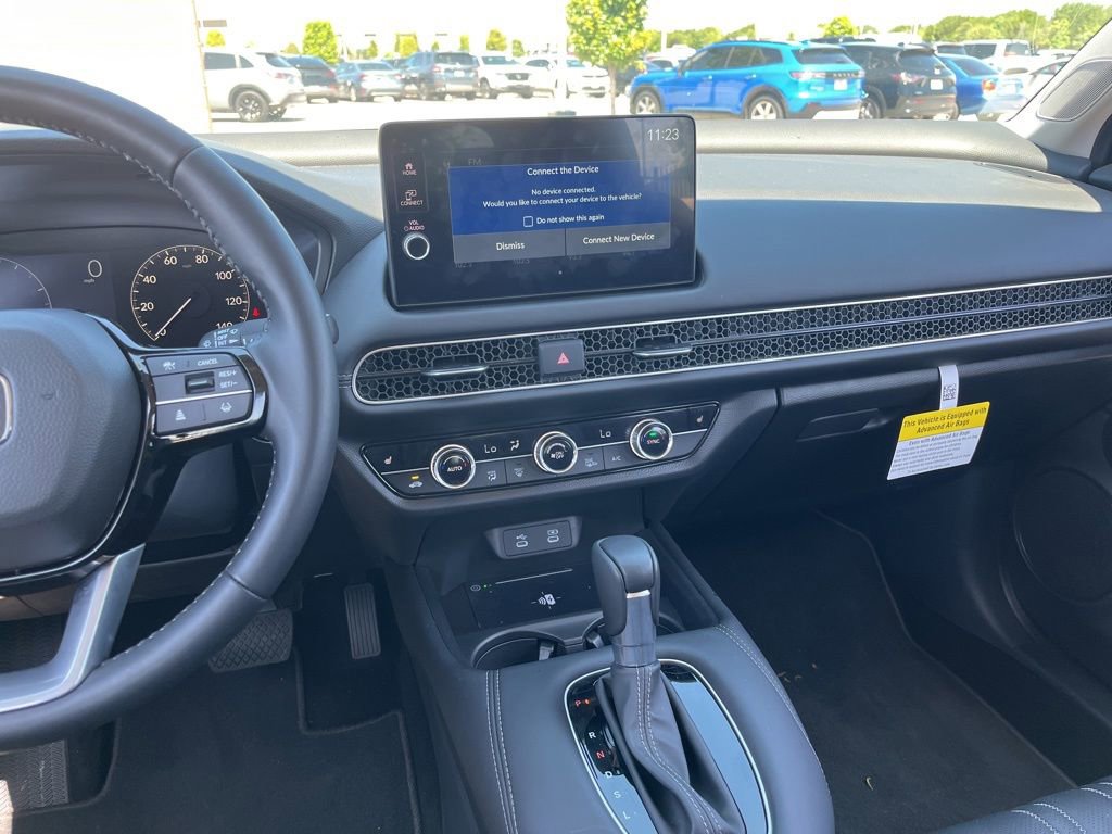 Certified 2026 Honda HR-V EX-L image 17