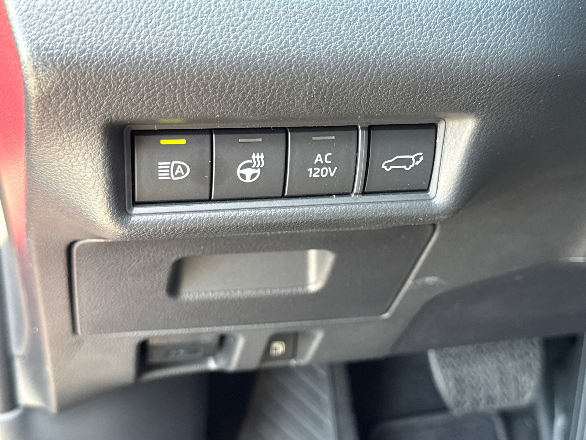 Certified 2026 Toyota Grand Highlander Limited image 29