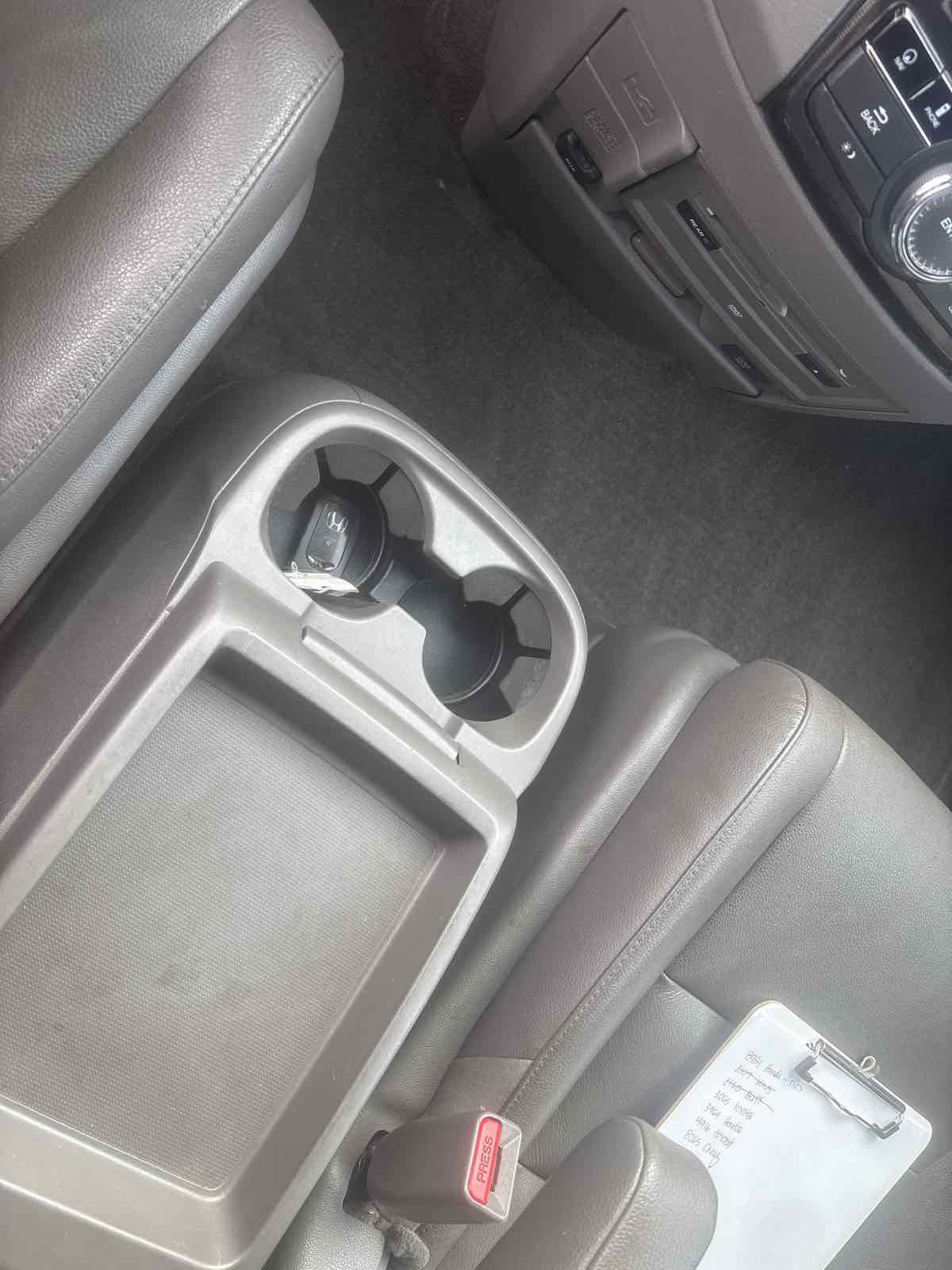 Used 2014 Honda Odyssey Touring image 16