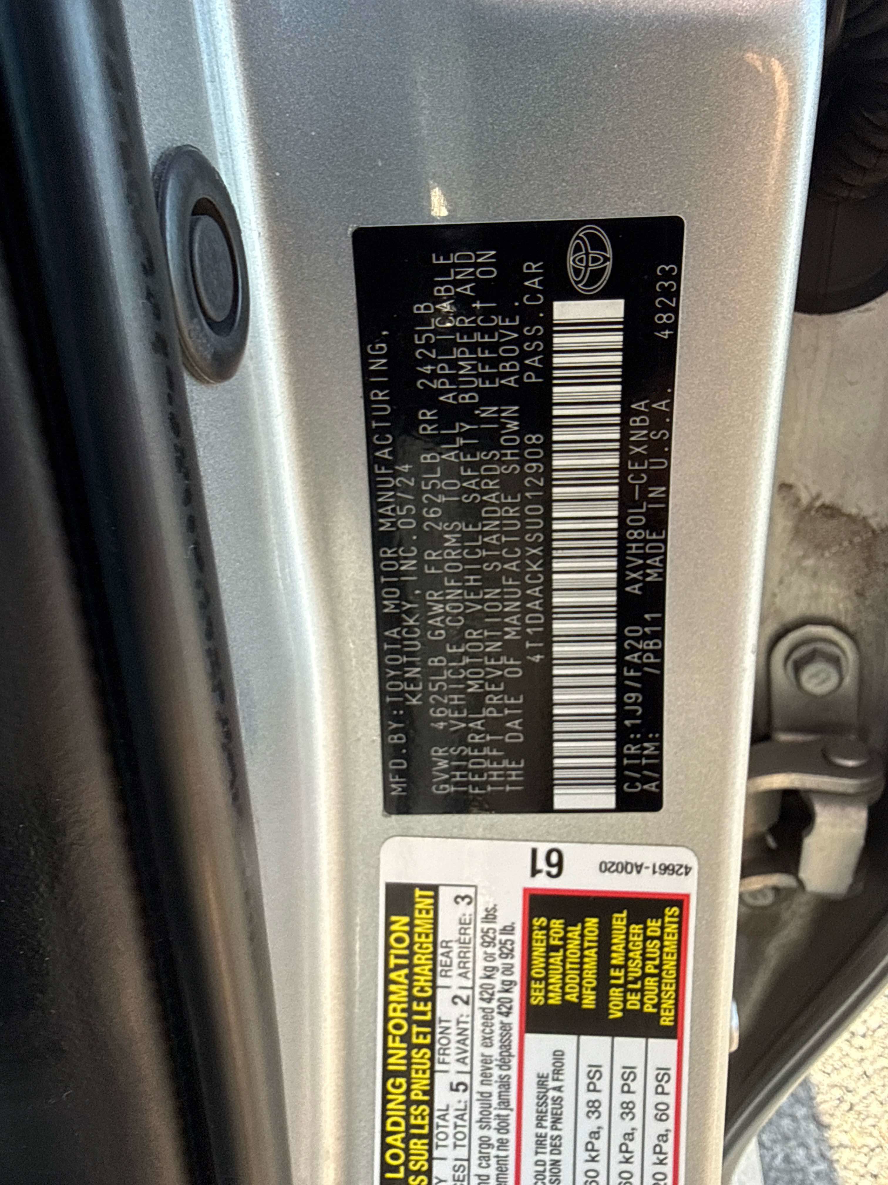 Used 2025 Toyota Camry LE FWD image 27