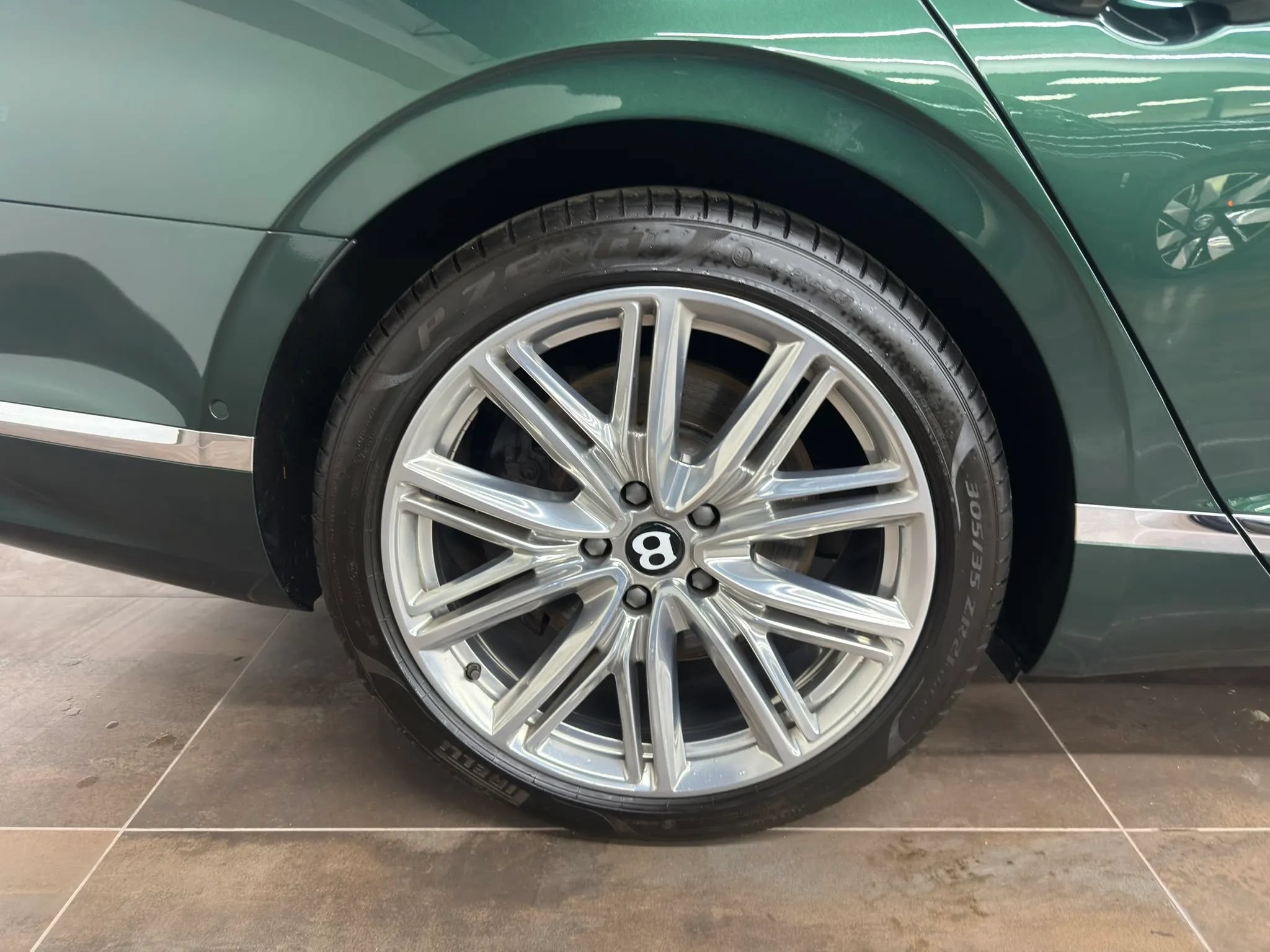 Used 2022 Bentley Flying Spur V8 AWD/4WD image 62
