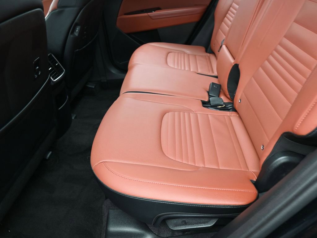 Used 2024 Kia Sportage SX image 37