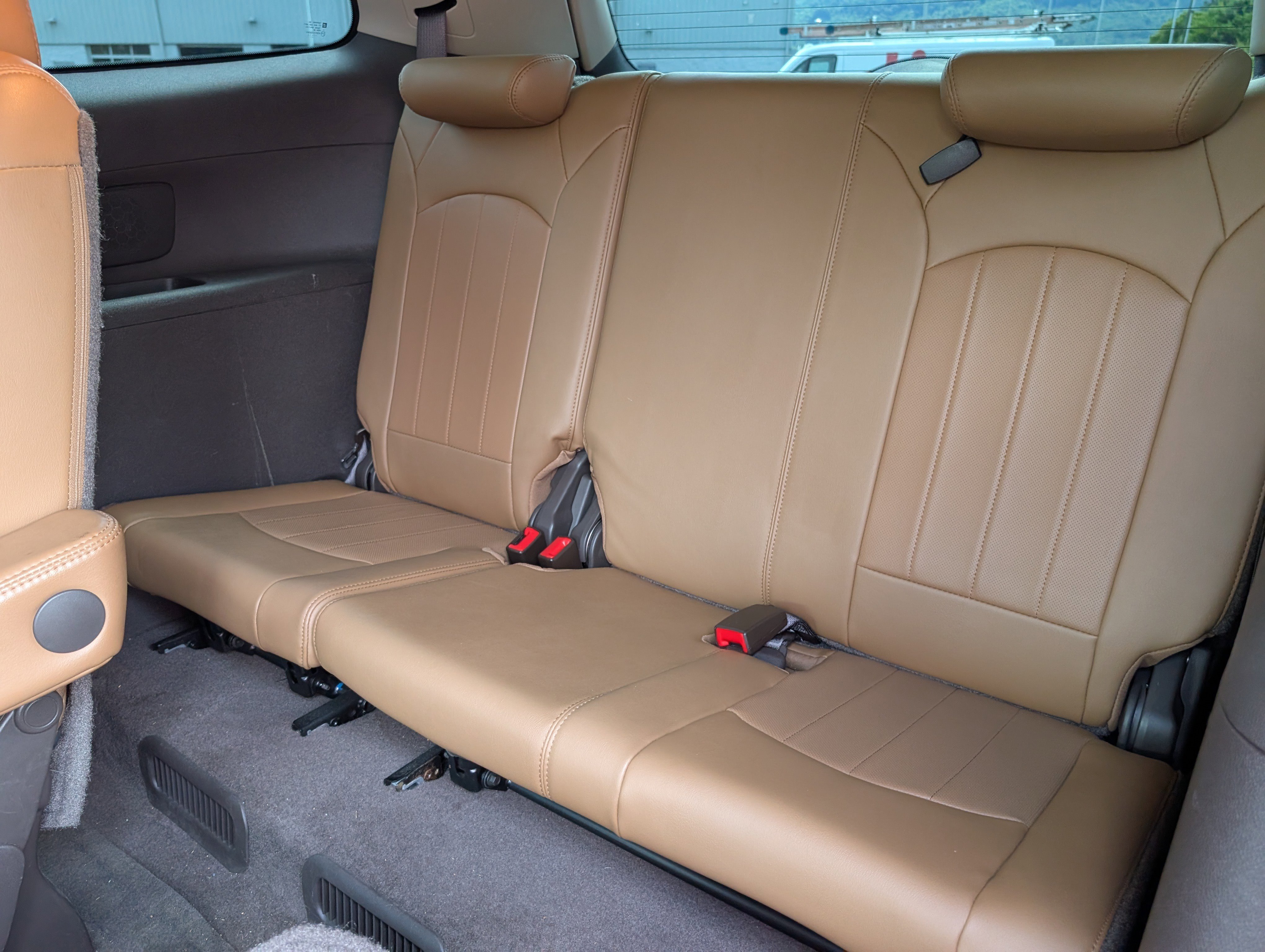 Used 2014 Buick Enclave Premium FWD image 9