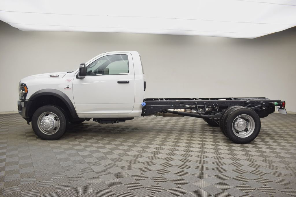 New 2024 RAM 5500 Tradesman image 13