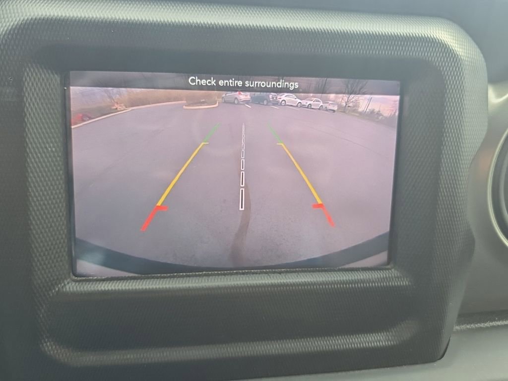 Used 2018 Jeep Wrangler Unlimited Sport S image 24