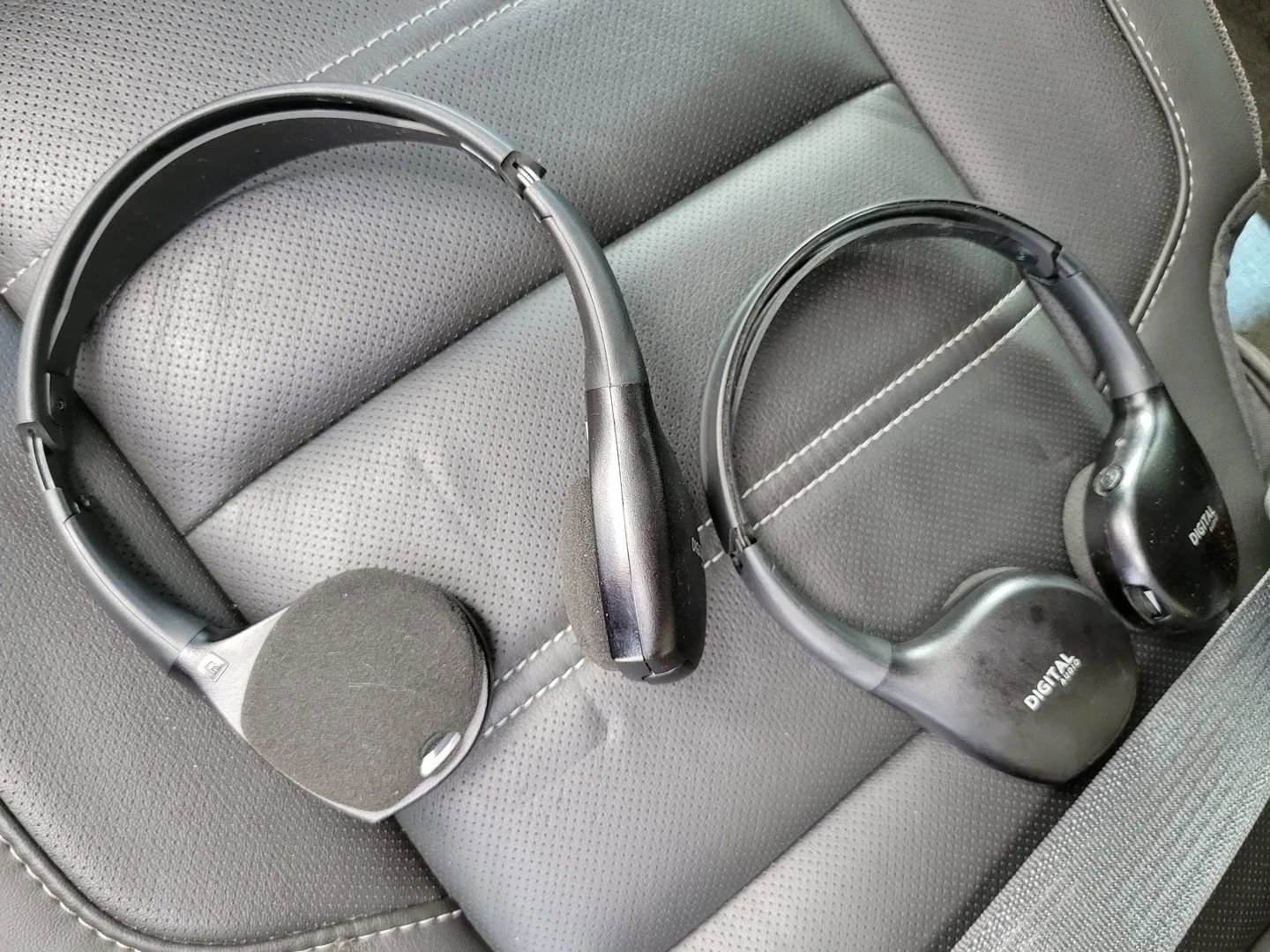 Used 2018 GMC Yukon XL Denali w/ Open Road Package image 40