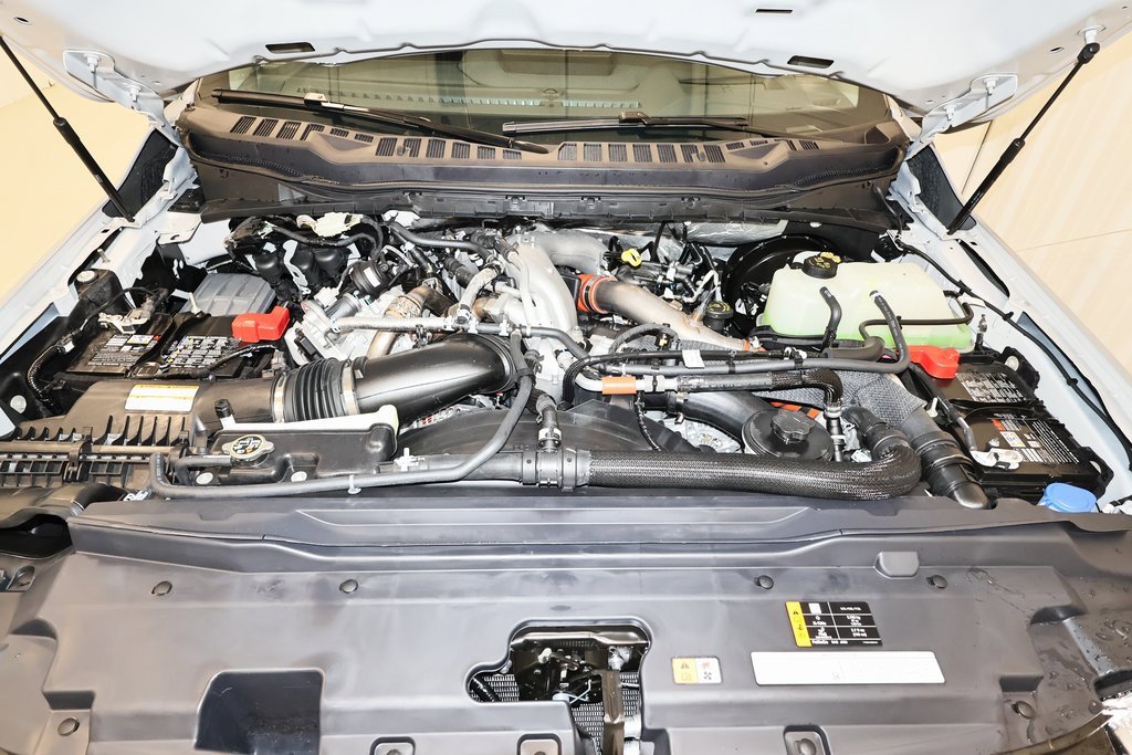 New 2025 Ford F350 Lariat w/ Lariat Ultimate Package image 37