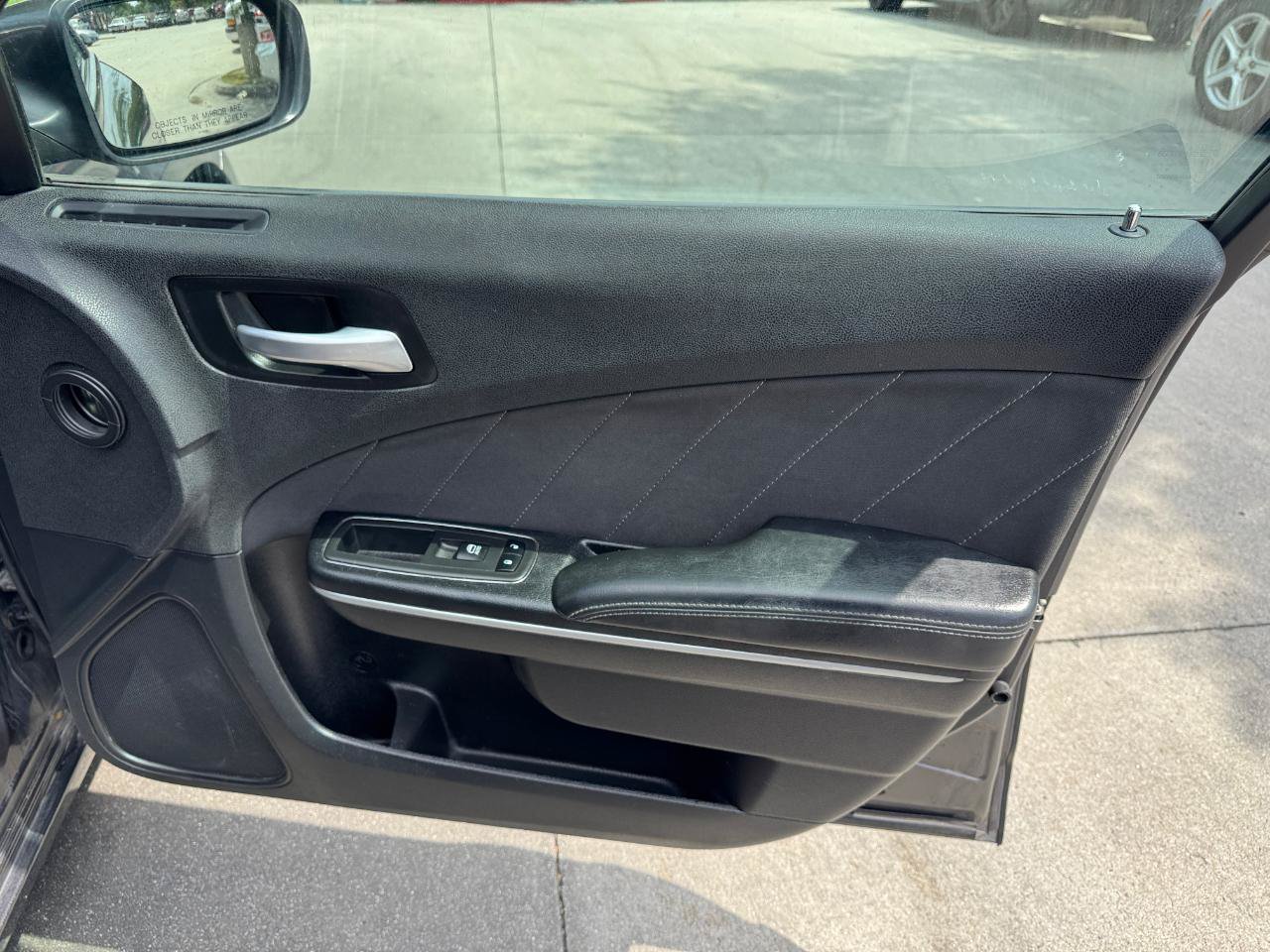 Used 2019 Dodge Charger SXT AWD/4WD image 20