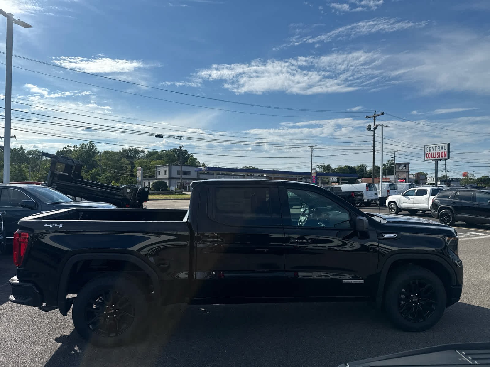 New 2026 GMC Sierra 1500 Elevation AWD/4WD image 6