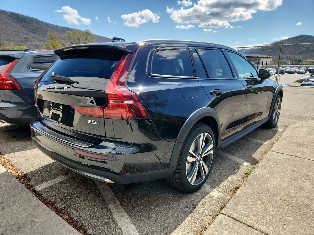 New 2026 Volvo V60 B5 Cross Country Plus w/ Protection Package Premier image 2