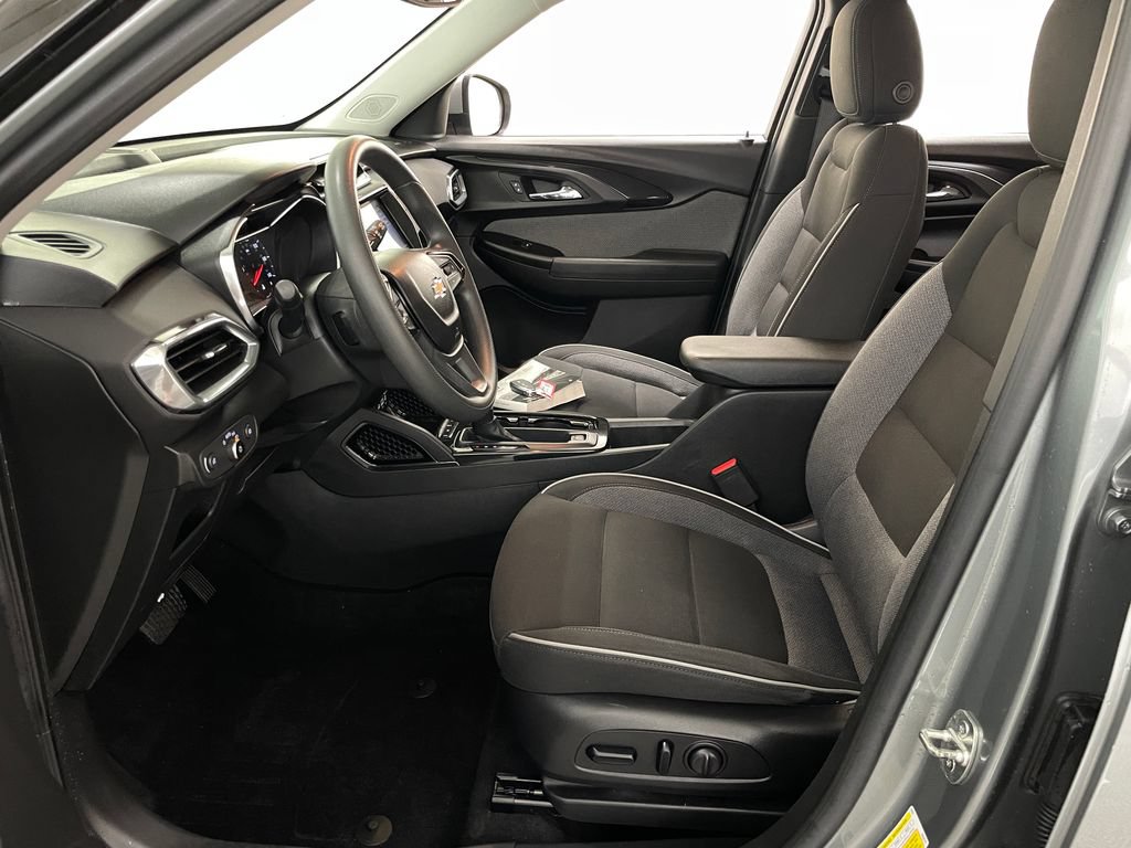 Certified 2023 Chevrolet TrailBlazer LT w/ Convenience Package AWD/4WD image 7