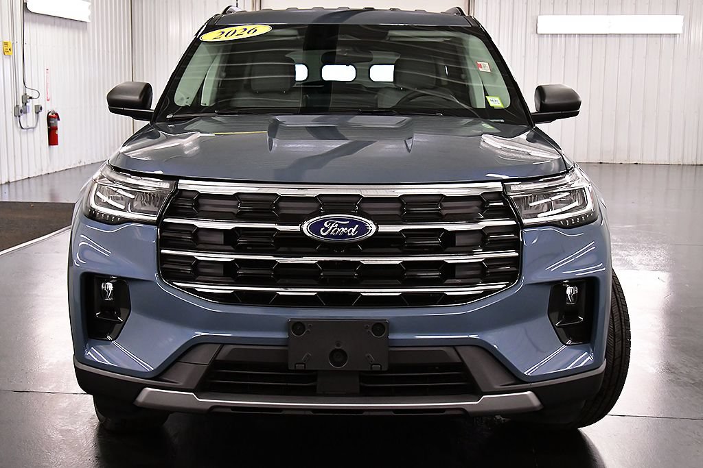 New 2026 Ford Explorer Active w/ Active Comfort Package AWD/4WD image 2