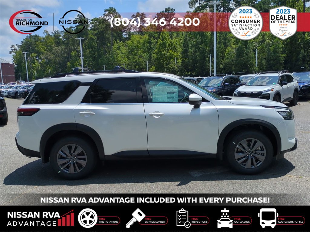 New 2025 Nissan Pathfinder SV w/ SV Premium Package image 4