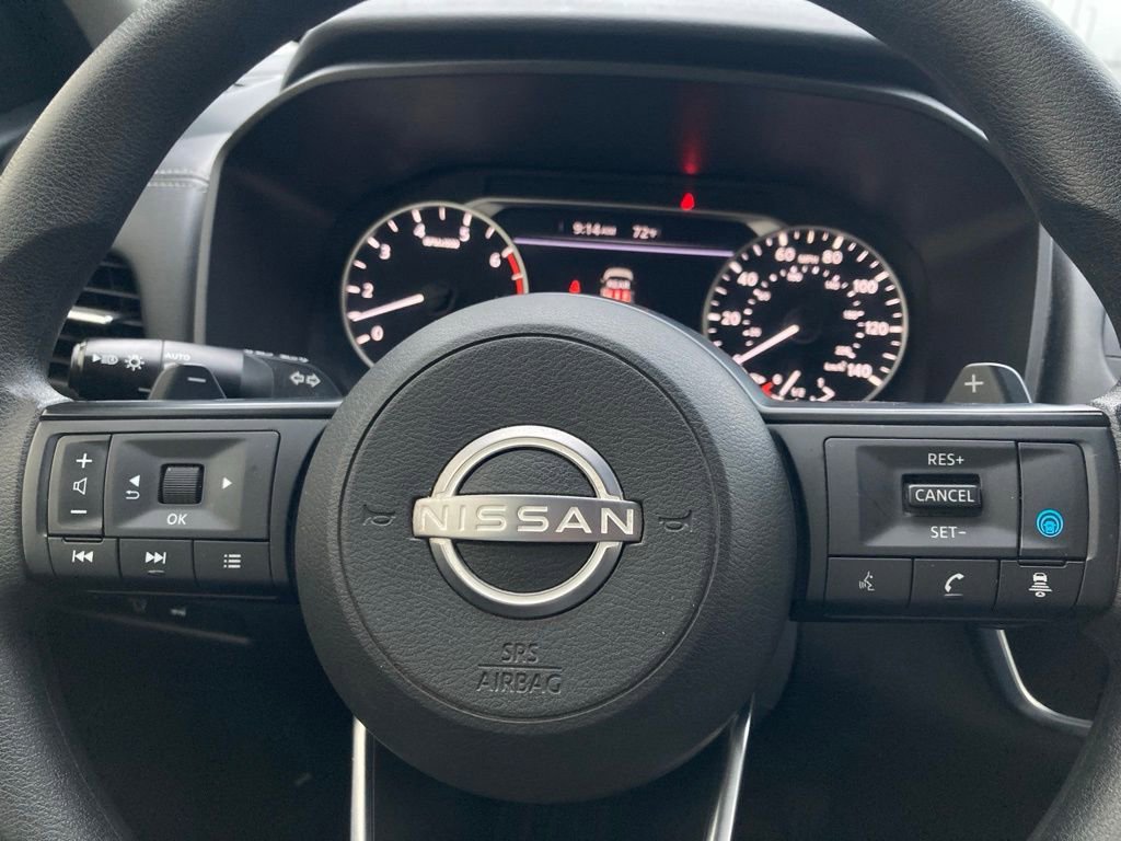 Used 2024 Nissan Rogue SV FWD image 15
