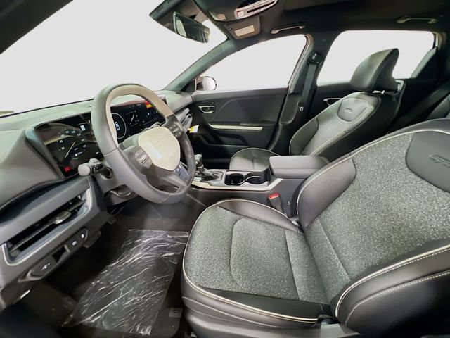New 2025 Kia K4 GT-Line w/ GT-Line Sunroof Package image 21