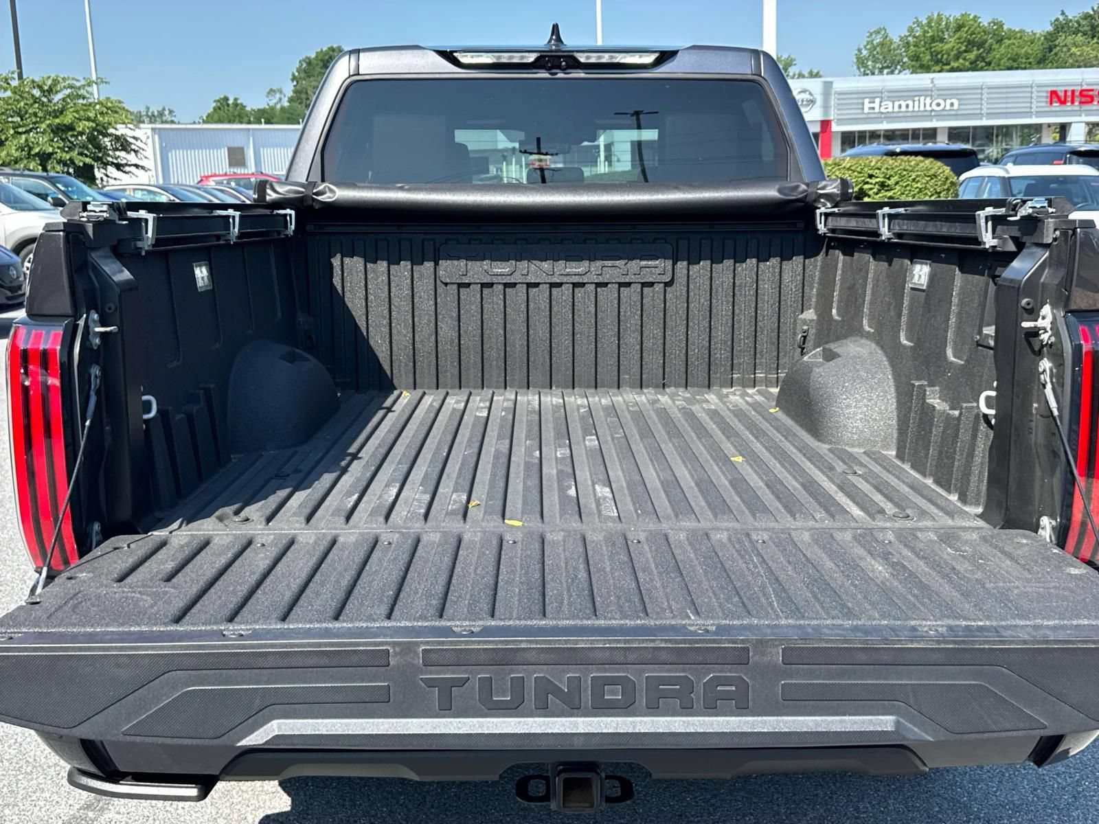 Used 2023 Toyota Tundra Platinum AWD/4WD image 26