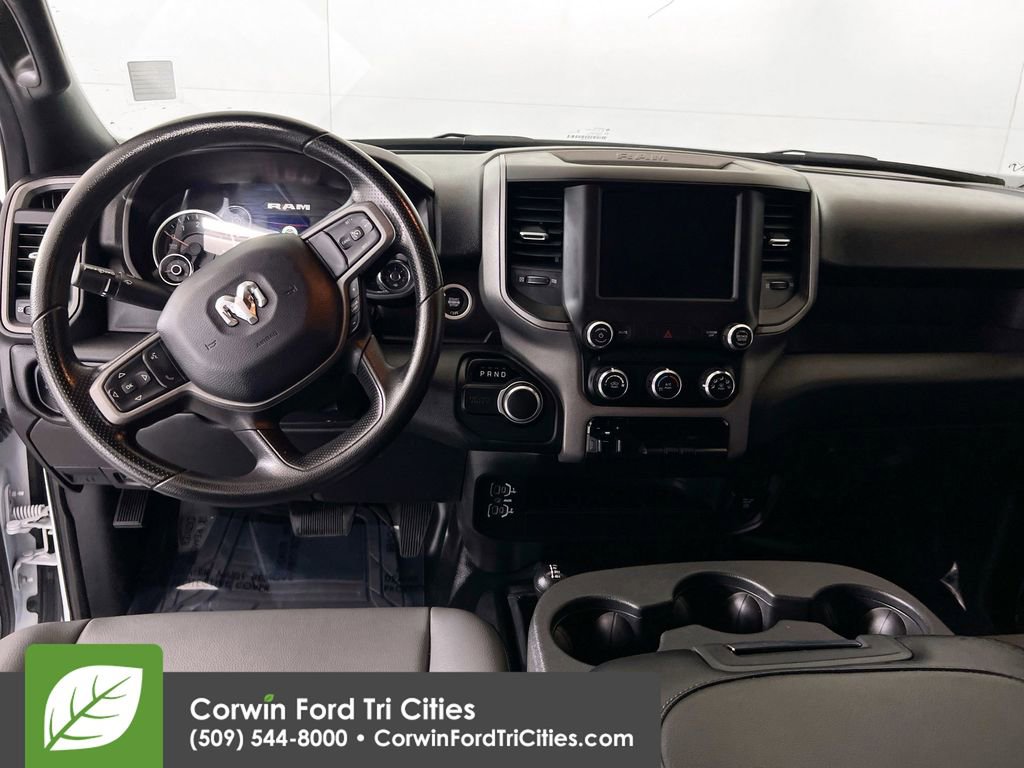 Used 2024 RAM 3500 Tradesman w/ Chrome Appearance Group image 22