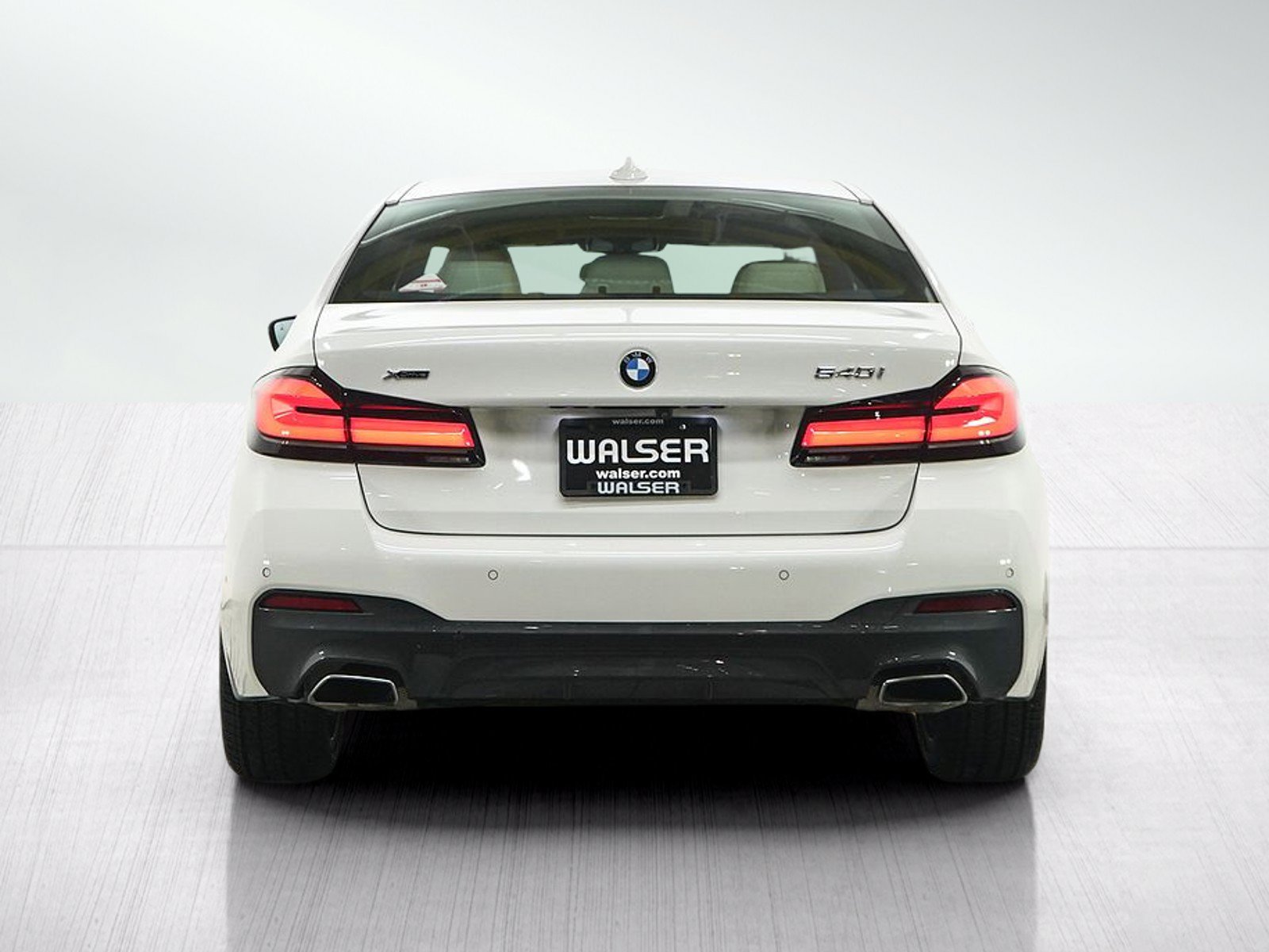 Used 2021 BMW 540i xDrive w/ Executive Package AWD/4WD image 4