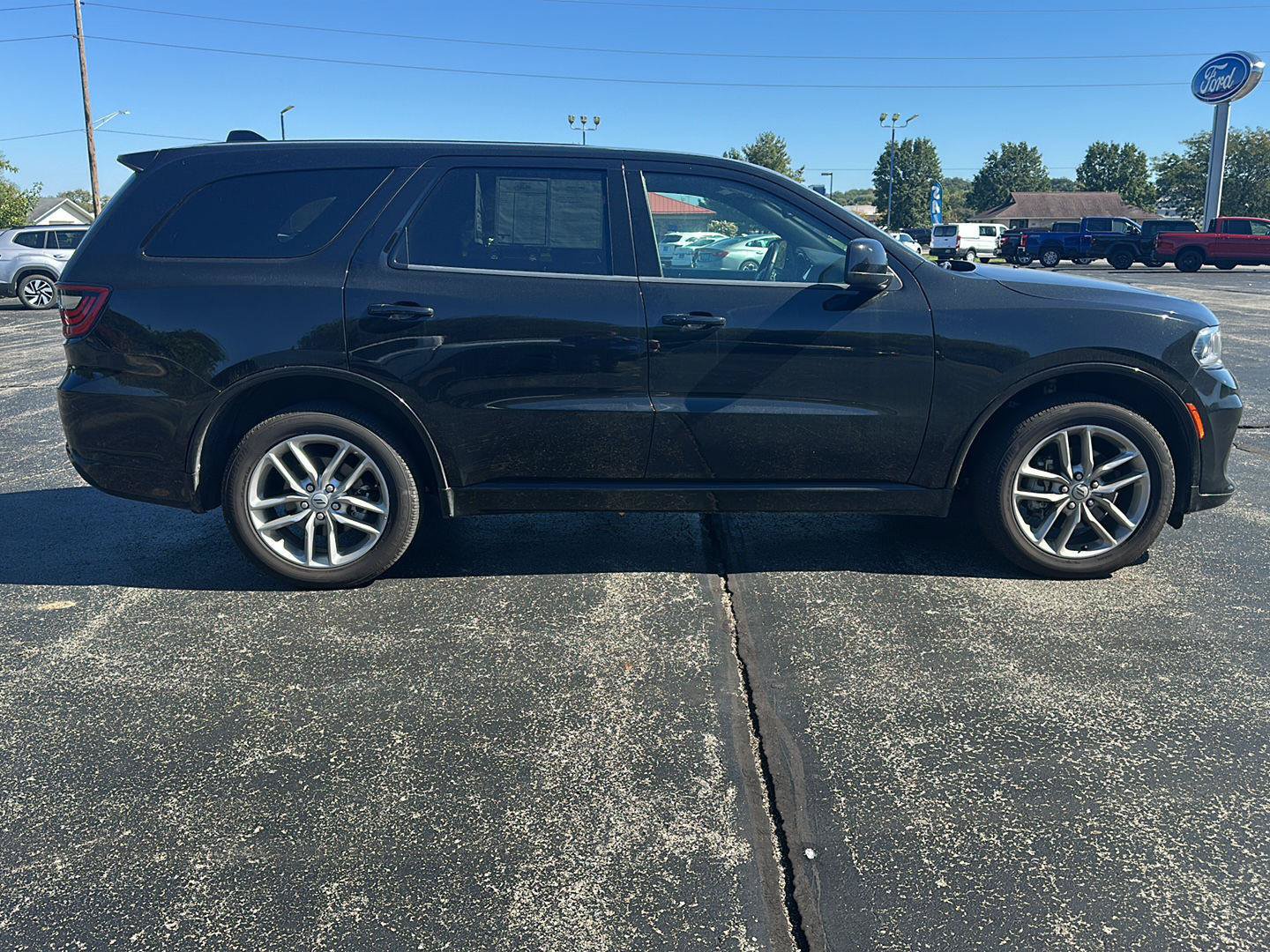 Used 2025 Dodge Durango GT AWD/4WD image 4