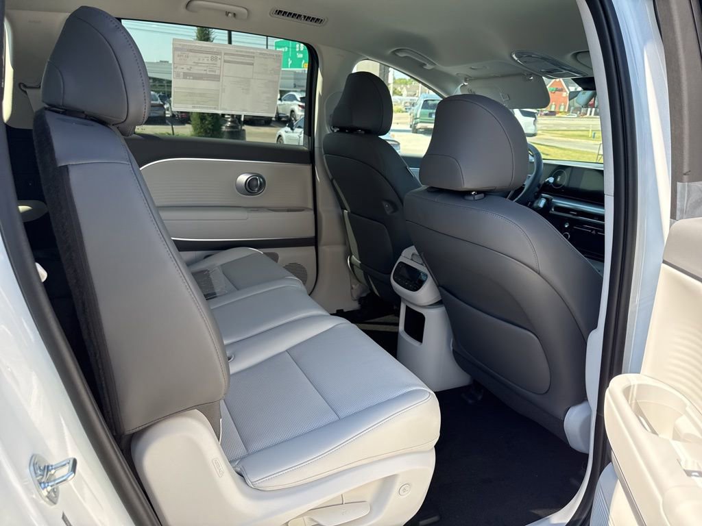 New 2026 Hyundai Ioniq 9 SEL image 12