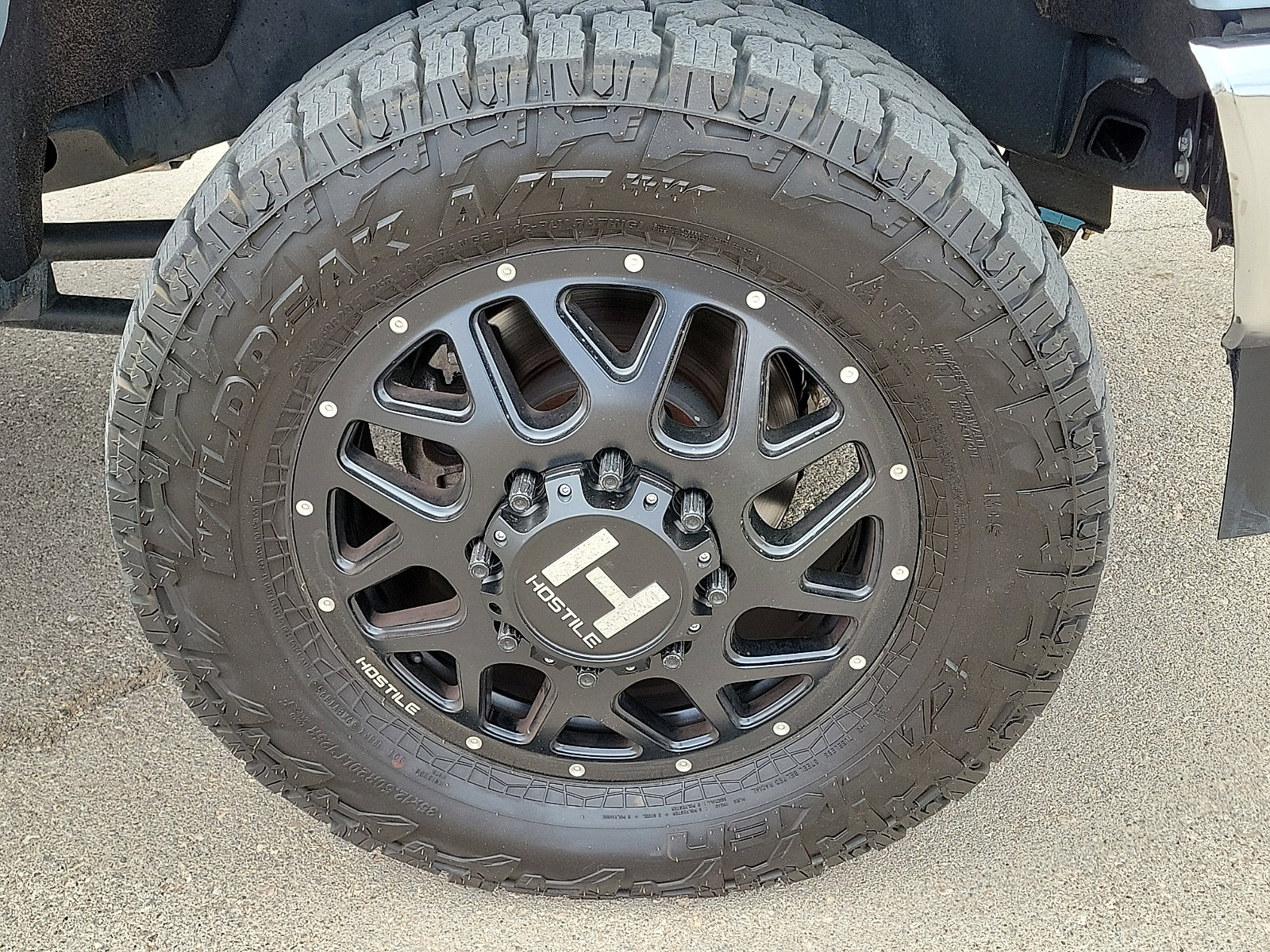 Used 2026 Ford F350 Lariat AWD/4WD image 7