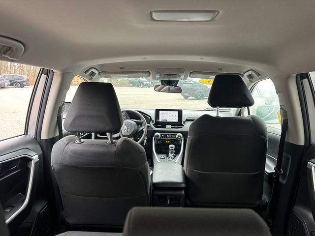 Certified 2025 Toyota RAV4 LE AWD/4WD image 16
