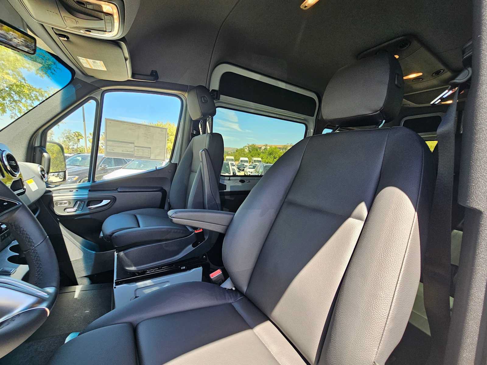 New 2026 Mercedes-Benz Sprinter 2500 image 22