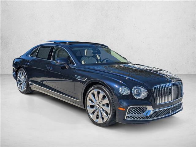 Used 2021 Bentley Flying Spur V8 video 3