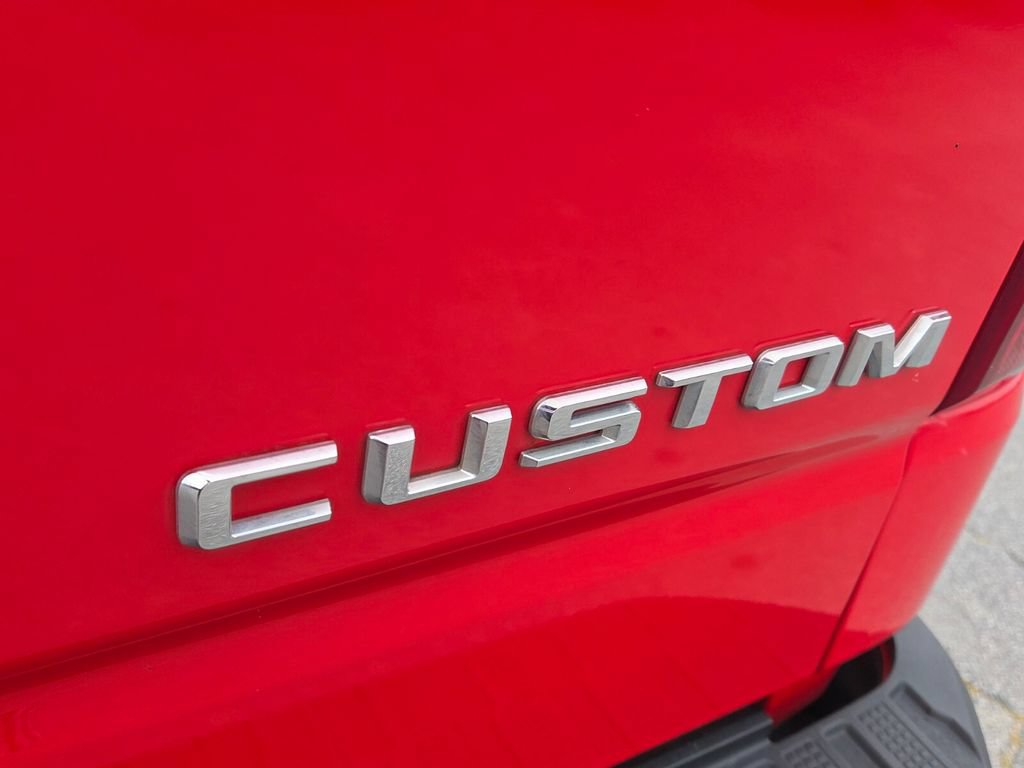 Certified 2022 Chevrolet Silverado 1500 Custom AWD/4WD image 10