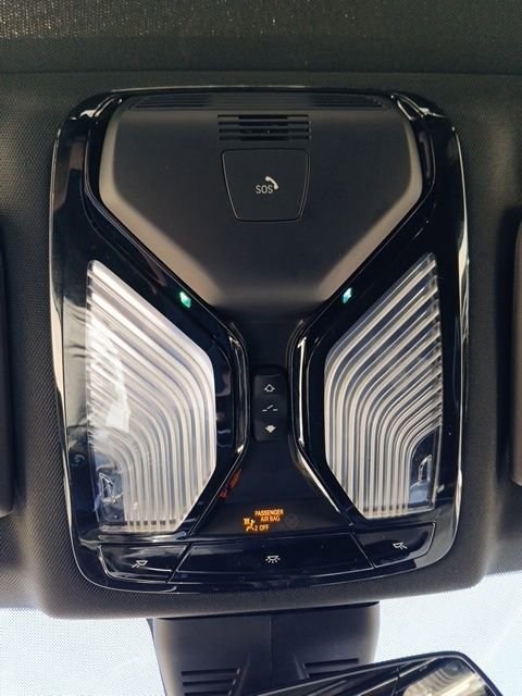 Used 2024 BMW 330e image 29