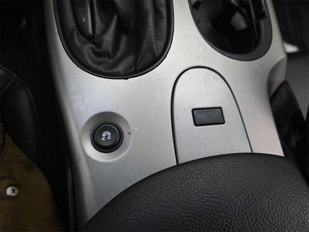 Used 2005 Chevrolet Corvette Coupe w/ Preferred Equipment Group image 21