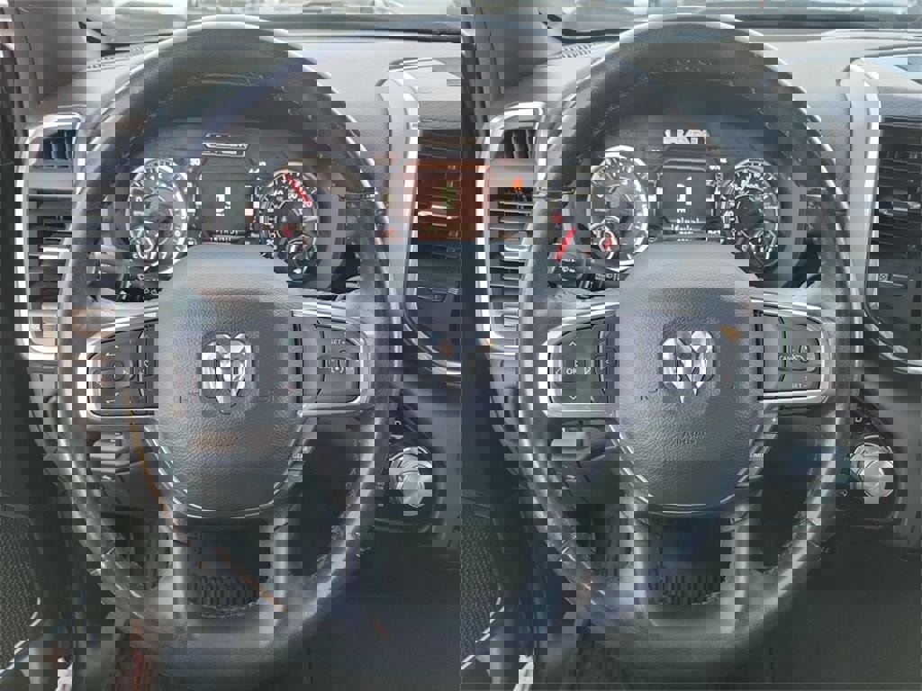 Used 2023 RAM 1500 Laramie image 21