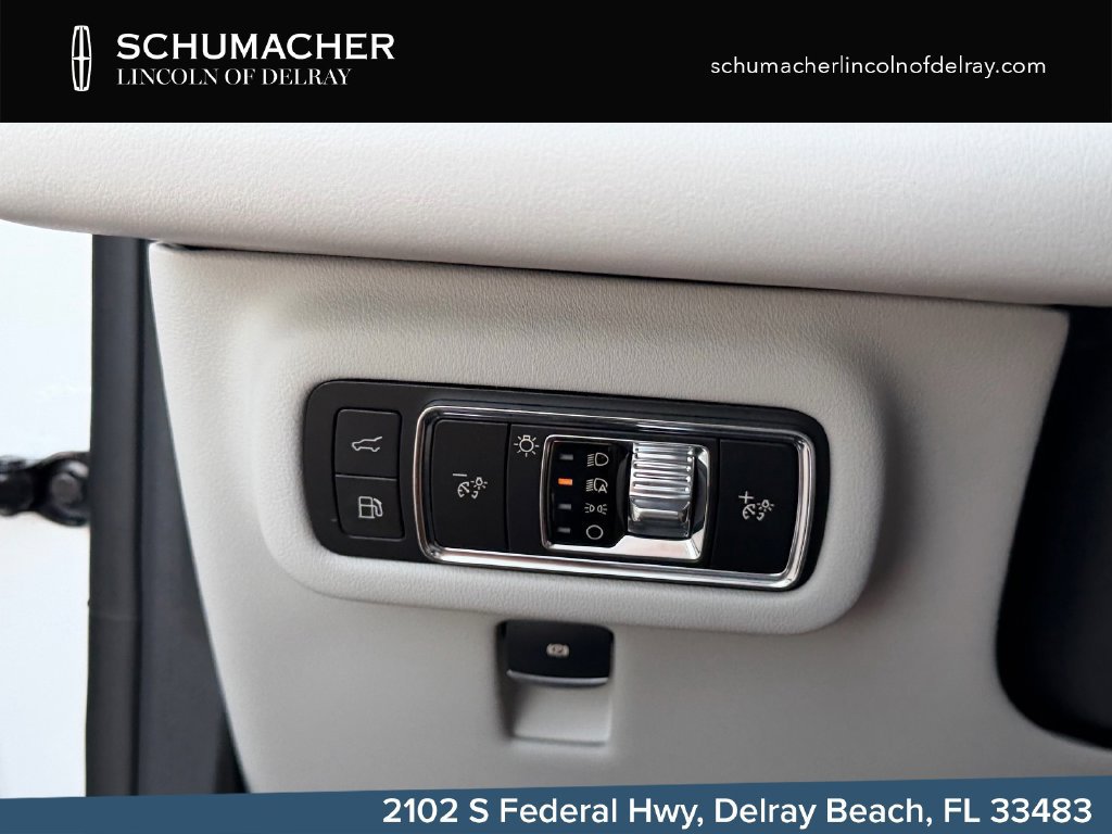 New 2026 Lincoln Nautilus Reserve AWD/4WD image 22