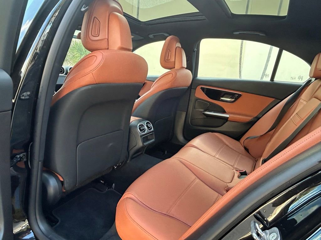 Used 2025 Mercedes-Benz C 300 Sedan image 44