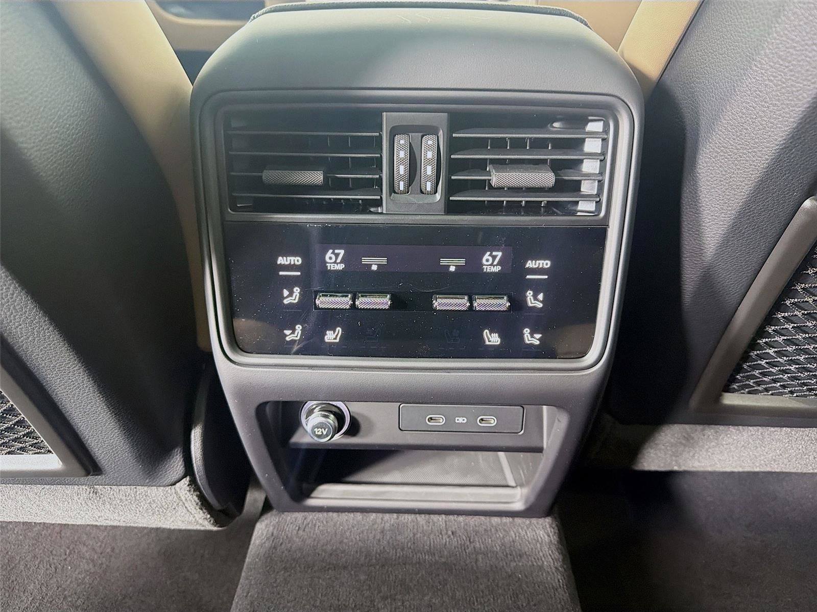 New 2026 Porsche Cayenne Coupe image 21