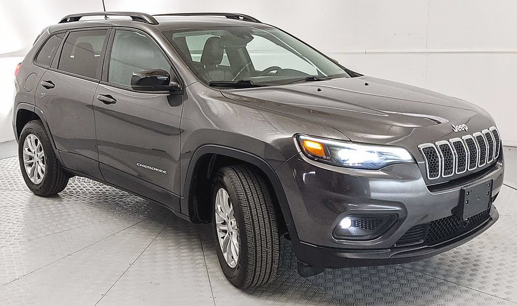 Used 2022 Jeep Cherokee Latitude Lux AWD/4WD image 1