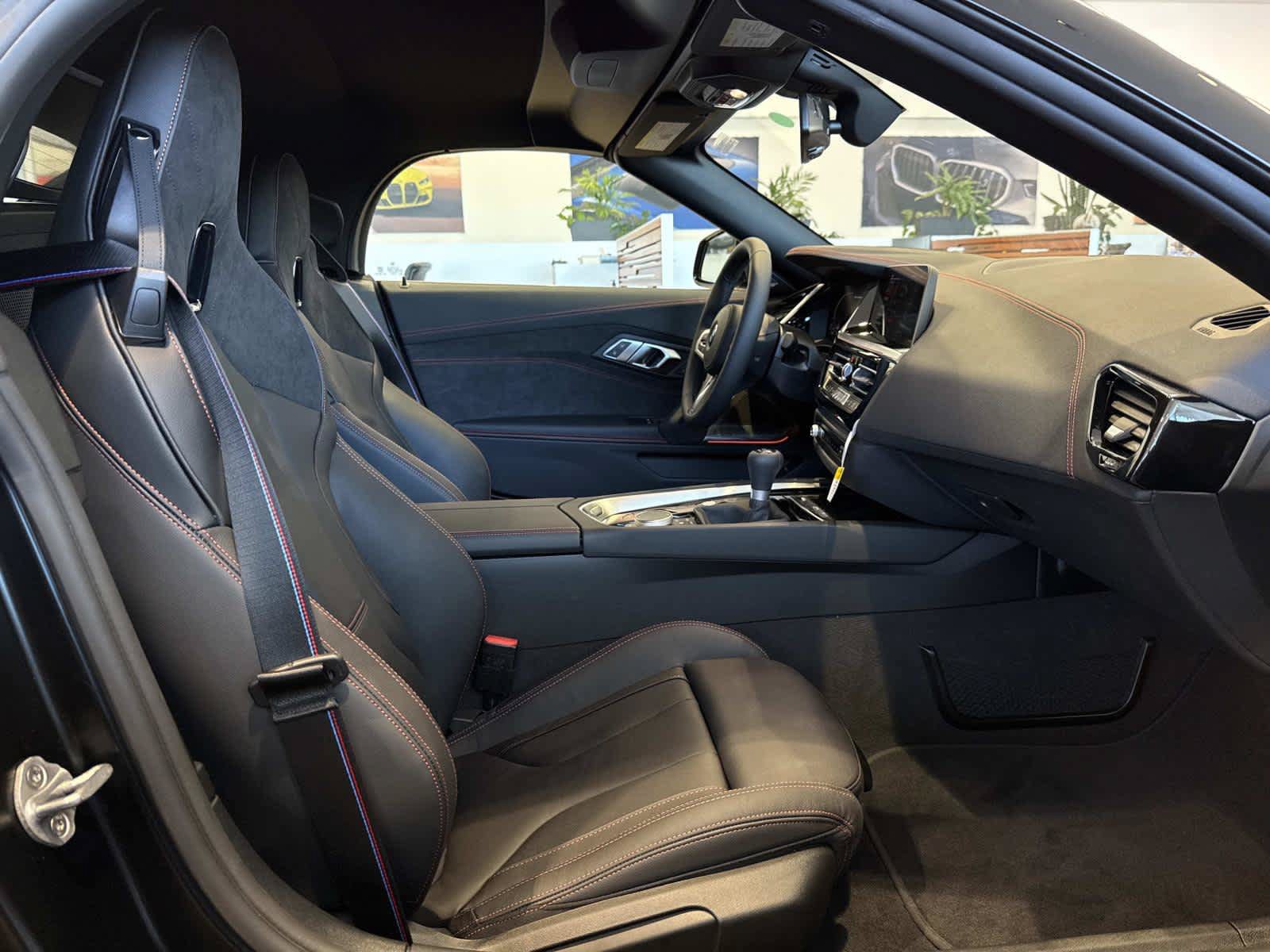 New 2026 BMW Z4 M40i RWD image 15