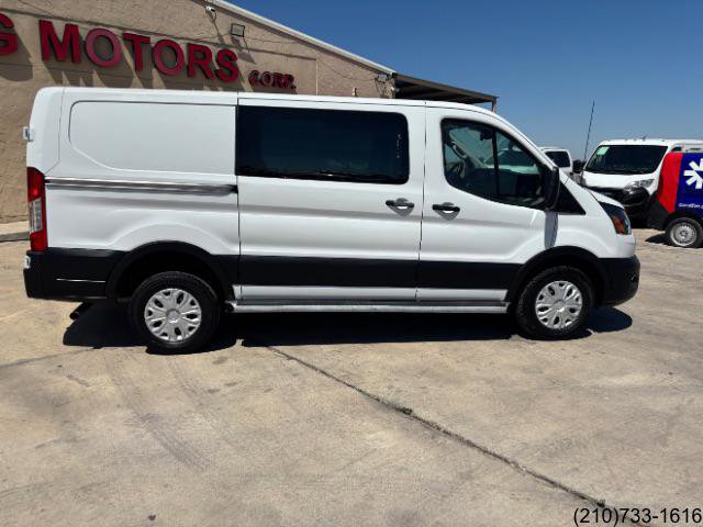 Used 2024 Ford Transit 250 Low Roof w/ Exterior Upgrade Package RWD image 8