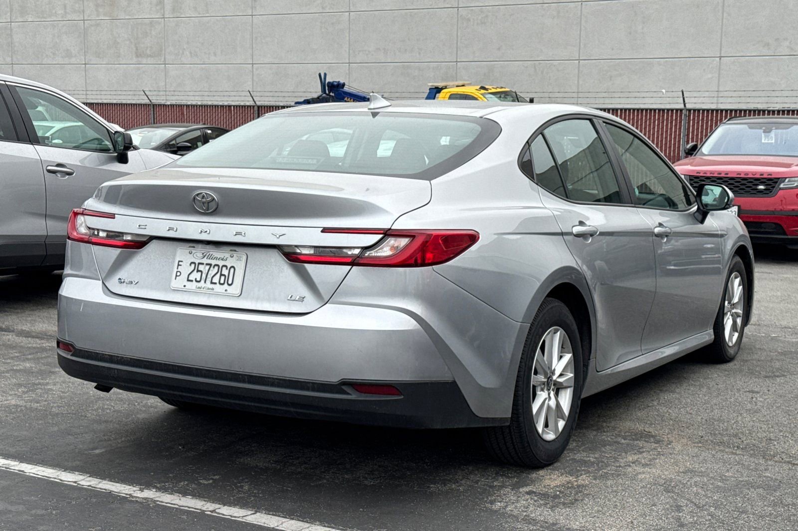 Used 2025 Toyota Camry LE image 5