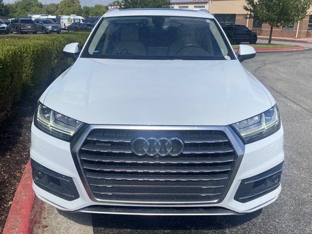 Used 2019 Audi Q7 3.0T Premium Plus w/ Premium Plus Package AWD/4WD image 11